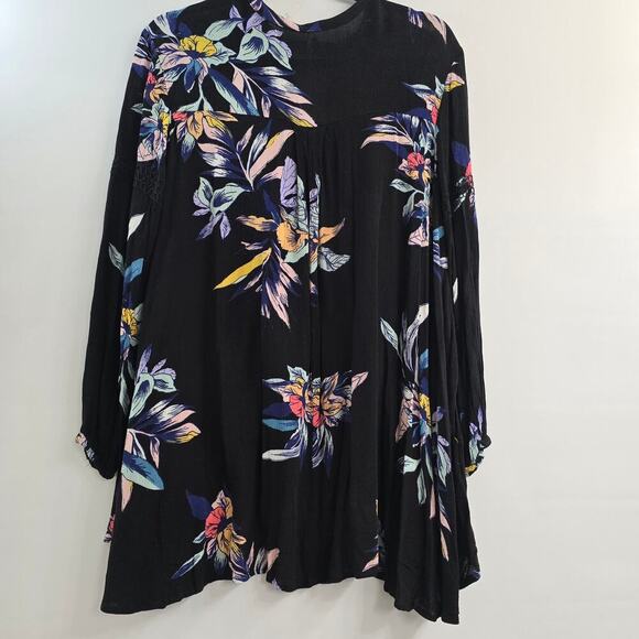 Free People Black Floral Boho Tunic Top Sz S Hippie, Artsy Oversized Flowy Y2K - Picture 4 of 8